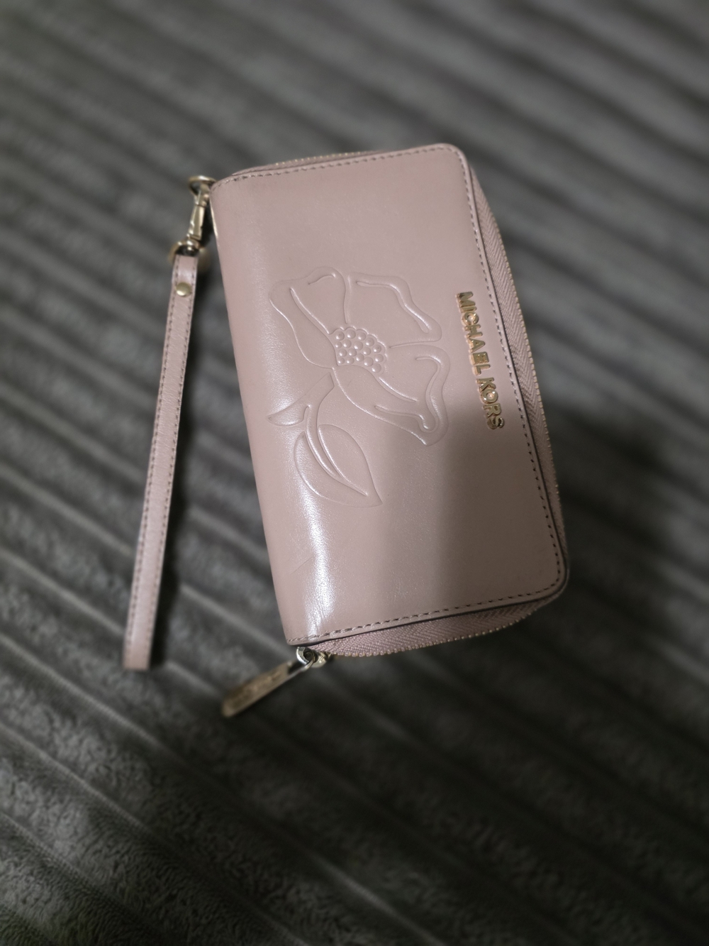 Michael Kors Blush Pink Leather Wristlet Wallet